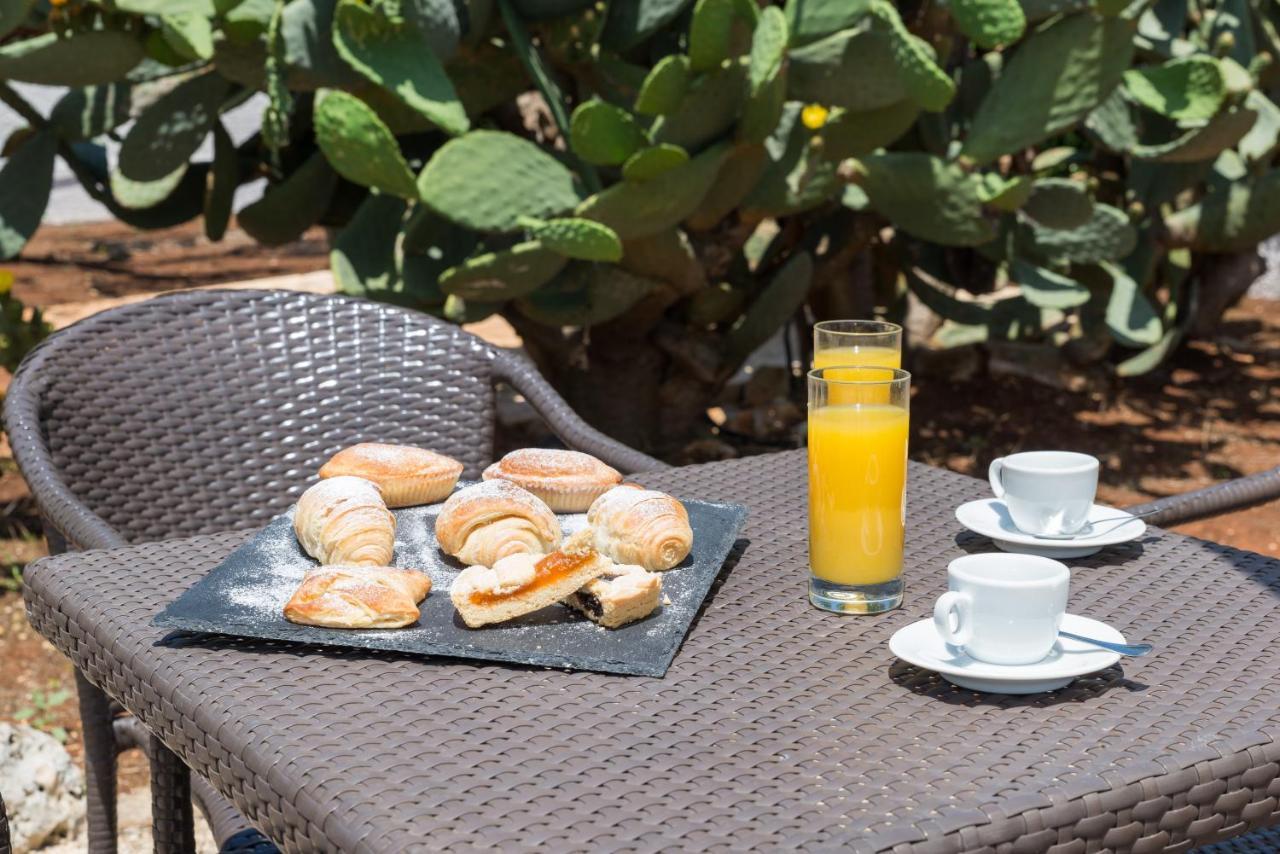 Piccolo Hotel Villa Rosa Ostuni Exteriör bild