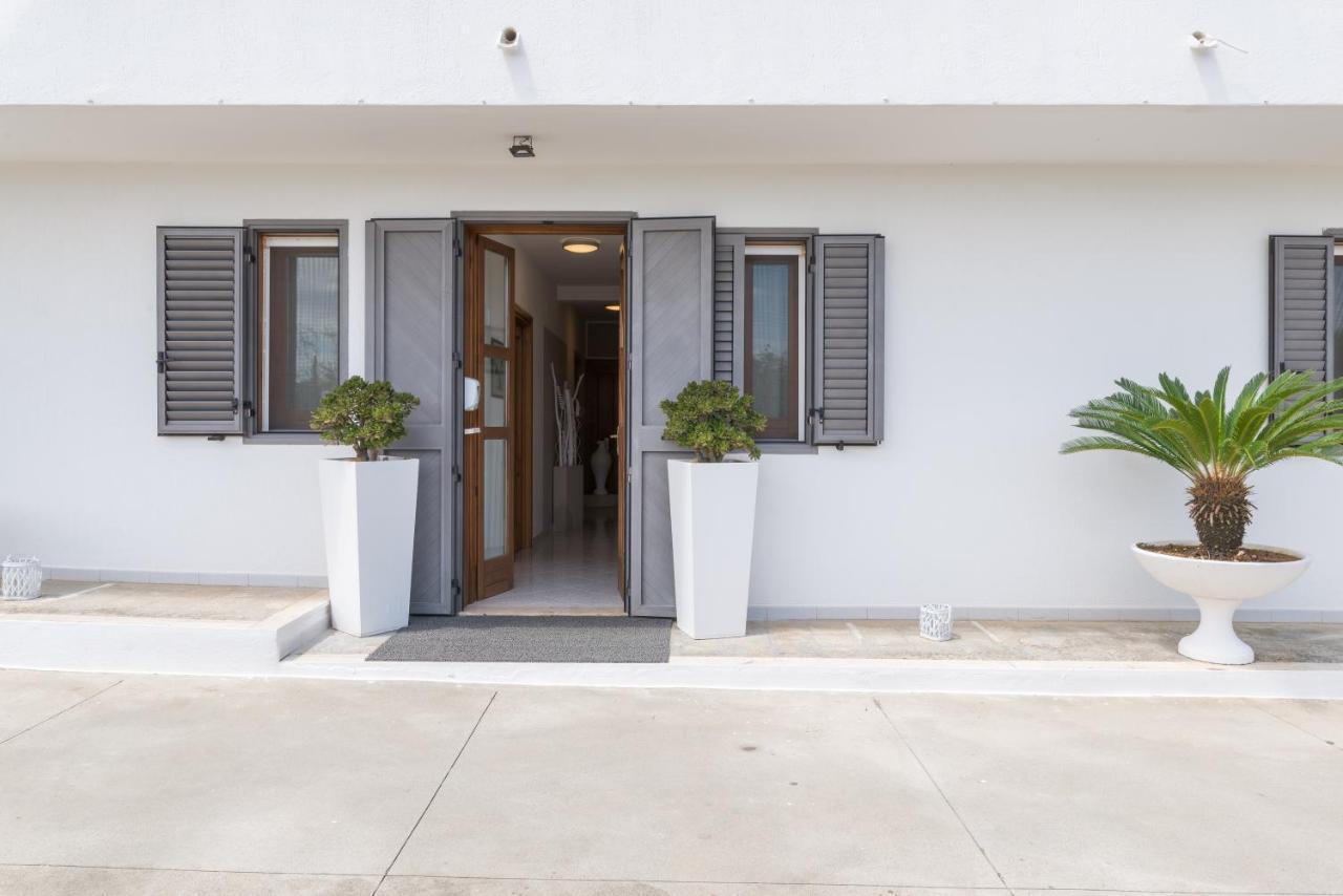 Piccolo Hotel Villa Rosa Ostuni Exteriör bild